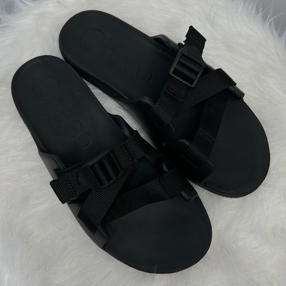 CHACO Big Kids Black Chillos Slides Sandals - Picture 2 of 6